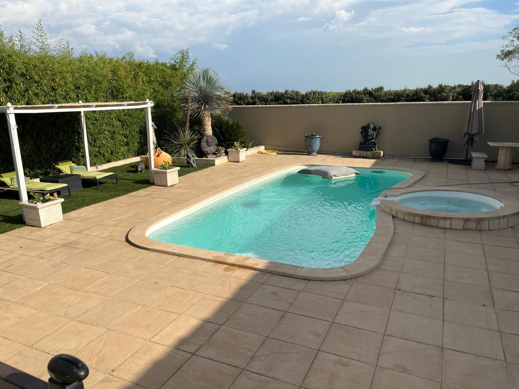 Lecrin Chambre D'Hote Spa Bellegarde  Bagian luar foto