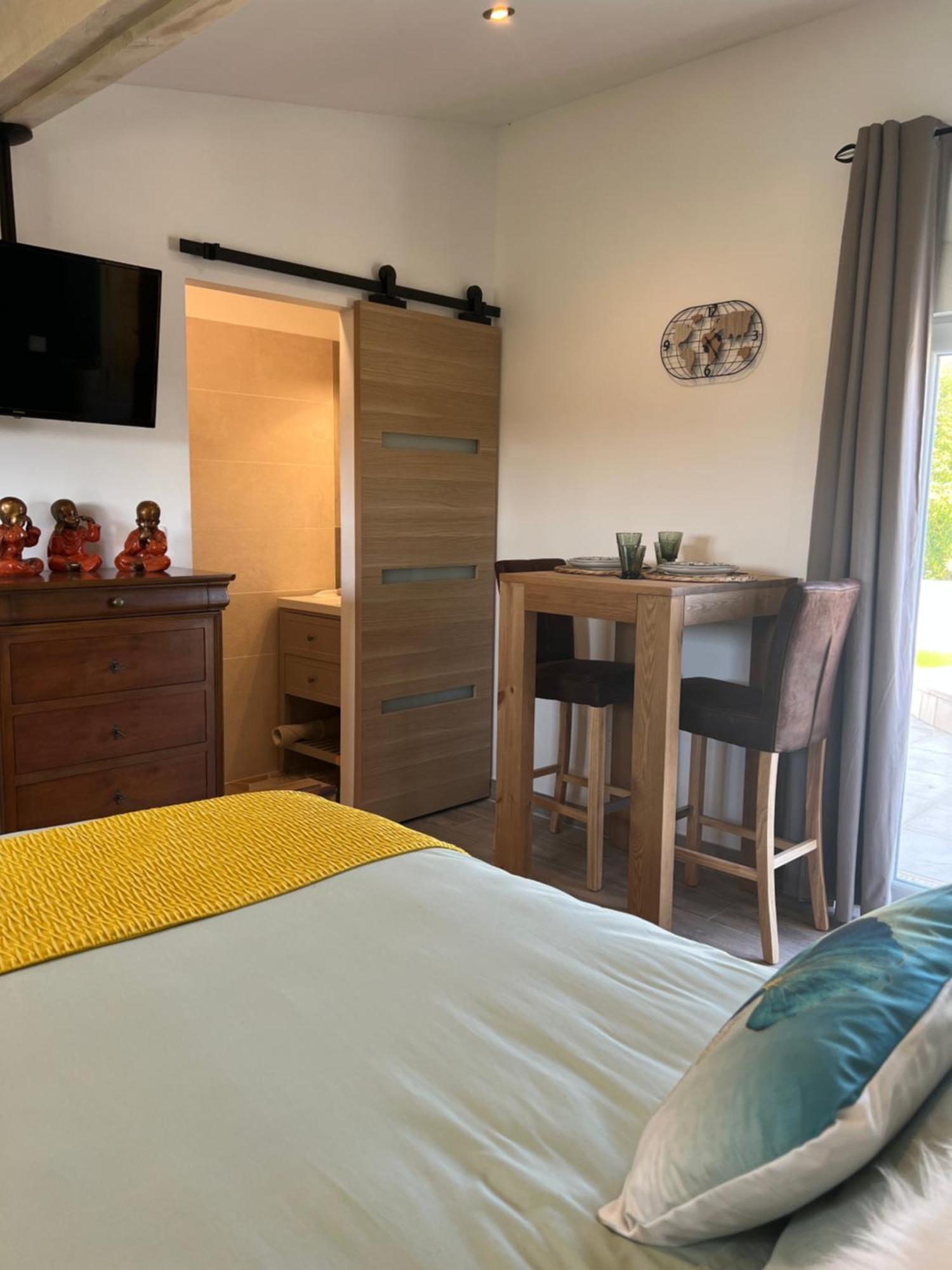 Lecrin Chambre D'Hote Spa Bellegarde  Bagian luar foto